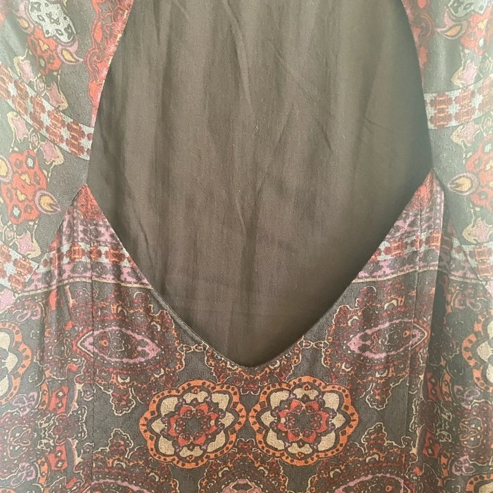 Dress - Picture 4 of 5